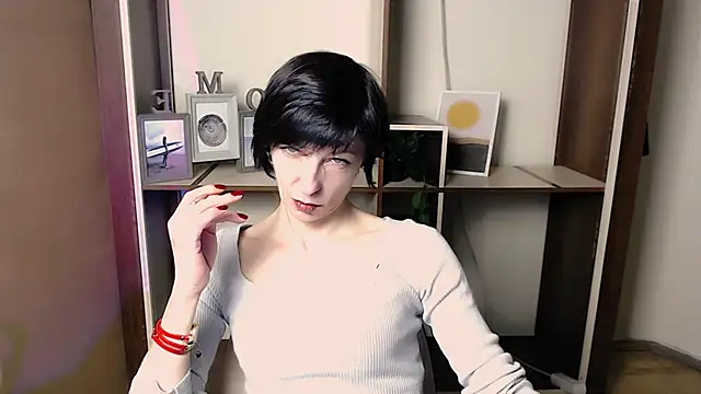  AngeliaFlow  online show from December 2025 06:52:01 AM