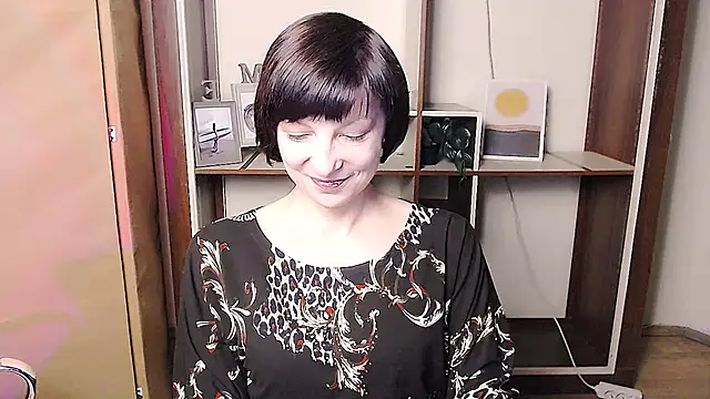  AngeliaFlow  online show from April 2026 08:41:02 AM