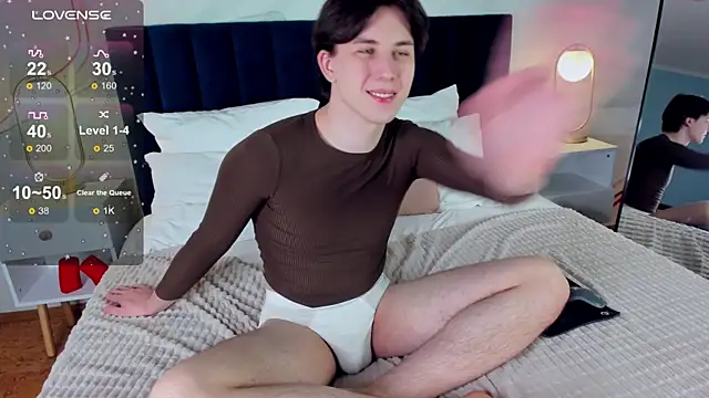 AdrianoAubert online show from March 2025 06:47:02 AM