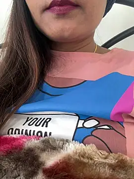 Deepcha1991 online show from February 2025 01:13:02 PM