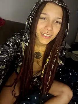 Snapshot of nickelfie chatting on March 2025 09:29:02 AM nickelfie online show from March 2025 09:29:02 AM