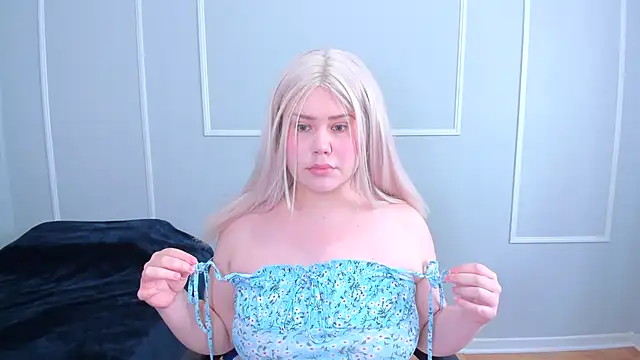  leana  online show from November 2025 04:29:01 PM