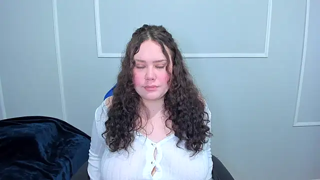 leana  online show from May 2026 05:31:02 PM