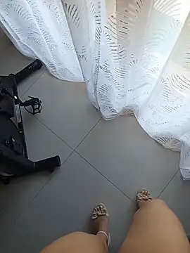 bambolina sexy1985 online show from July 2026 10:29:01 AM