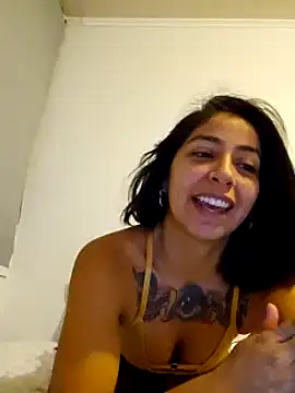 Snapshot of MaiPandora chatting on February 2025 04:53:01 AM MaiPandora online show from February 2025 04:53:01 AM