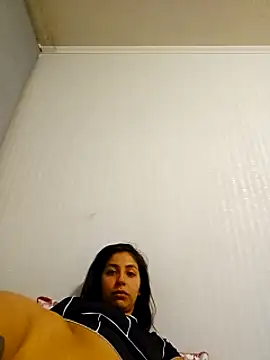 Snapshot of MaiPandora chatting on February 2025 05:54:02 AM MaiPandora online show from February 2025 05:54:02 AM