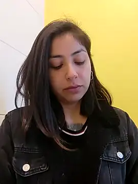 Snapshot of MaiPandora chatting on September 2025 06:34:01 PM MaiPandora online show from September 2025 06:34:01 PM