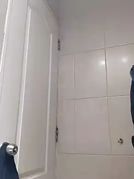 Snapshot of MaiPandora chatting on October 2025 03:07:01 AM MaiPandora online show from October 2025 03:07:01 AM