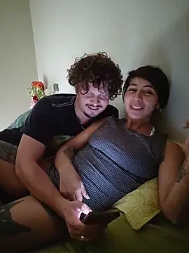 Snapshot of MaiPandora chatting on February 2026 10:28:01 PM MaiPandora online show from February 2026 10:28:01 PM