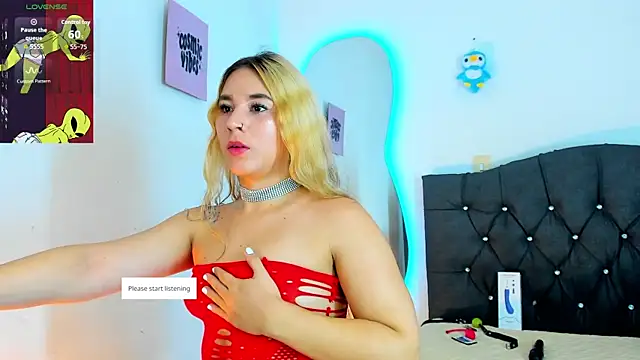 Vickyallien online show from November 2025 04:20:02 PM