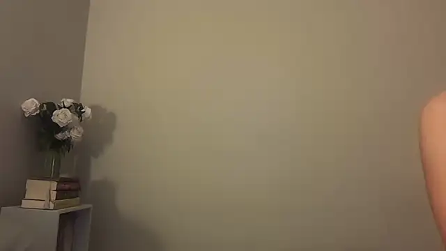 skyejde online show from December 2025 10:28:02 PM