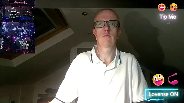 AdmiredThirty online show from September 2025 09:29:02 PM