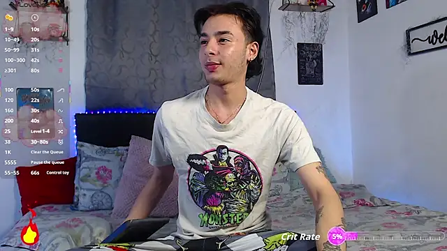 Snapshot of kyle_clint07 chatting on July 2026 03:57:02 AM kyle clint07 online show from July 2026 03:57:02 AM