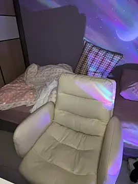 Snapshot of Hannababy_ chatting on February 2026 02:49:02 PM Hannababy online show from February 2026 02:49:02 PM