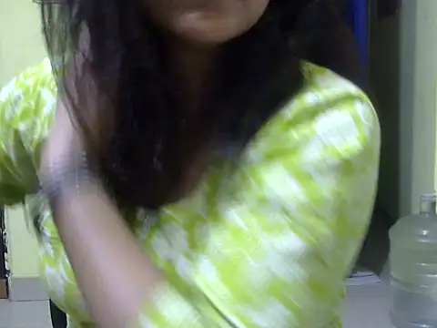 Your cutiepie  online show from October 2025 06:30:01 PM