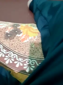 Snapshot of Yashkumar_0697 chatting on February 2025 10:37:02 AM Yashkumar 0697 online show from February 2025 10:37:02 AM