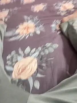 Snapshot of Yashkumar_0697 chatting on March 2025 05:18:02 AM Yashkumar 0697 online show from March 2025 05:18:02 AM