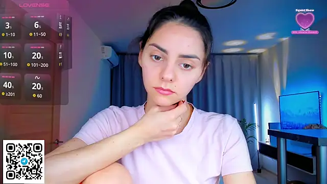 EmiliaZen online show from February 2026 03:31:01 PM