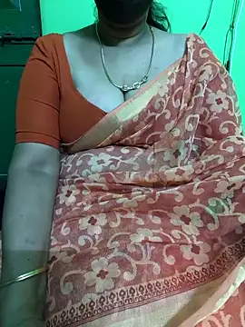 Snapshot of niiveditha chatting on March 2025 09:02:01 AM niiveditha online show from March 2025 09:02:01 AM