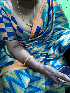 Snapshot of niiveditha chatting on September 2025 03:57:01 PM niiveditha online show from September 2025 03:57:01 PM