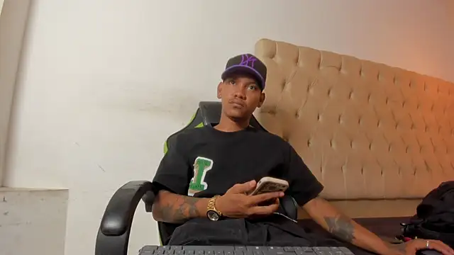 Snapshot of blackdirty420 chatting on November 2025 03:23:01 PM blackdirty420 online show from November 2025 03:23:01 PM