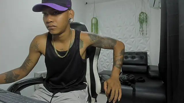 Snapshot of blackdirty420 chatting on February 2026 01:37:02 PM blackdirty420 online show from February 2026 01:37:02 PM