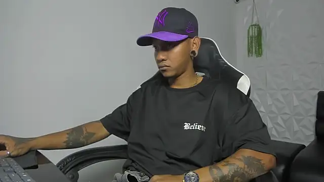 Snapshot of blackdirty420 chatting on February 2026 02:47:01 PM blackdirty420 online show from February 2026 02:47:01 PM