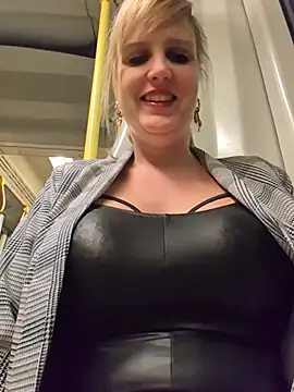 Sexybiene969 online show from December 2025 05:21:01 PM