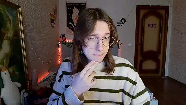 Snapshot of tangerine4dreams chatting on March 2025 08:05:01 AM tangerine4dreams online show from March 2025 08:05:01 AM