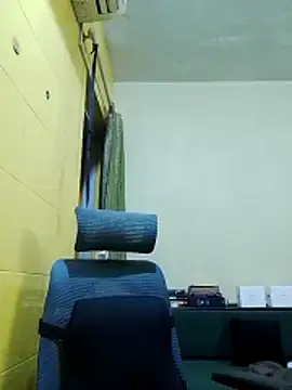 crazyfreaking online show from November 2025 09:21:02 PM