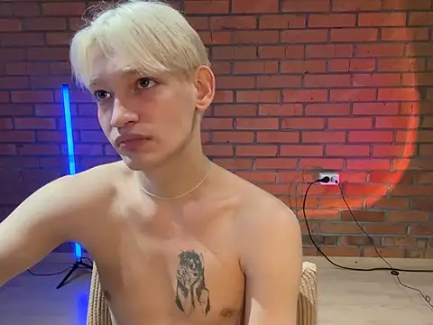 Snapshot of Julian_wins chatting on February 2025 07:59:01 AM Julian wins online show from February 2025 07:59:01 AM