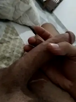 Snapshot of aymenso chatting on September 2025 07:04:01 PM aymenso online show from September 2025 07:04:01 PM