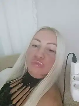 visnjica online show from September 2025 08:25:02 PM