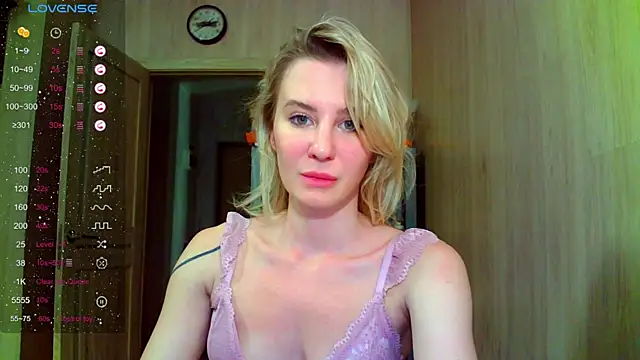 Caramel piegirl online show from July 2026 08:38:01 PM