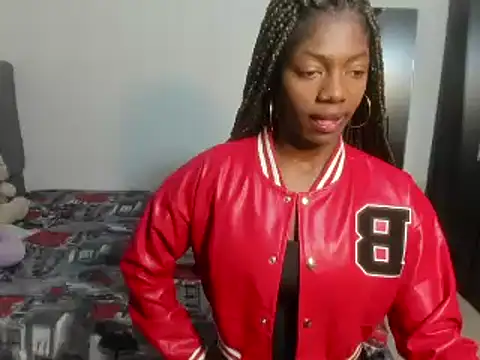 enyelsalas2 online show from November 2025 12:35:01 AM