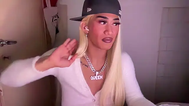 Ladyosa99 online show from February 2025 01:38:01 AM