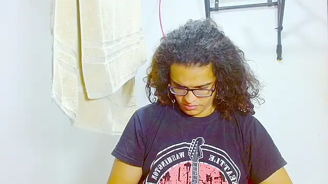 Diane blossom online show from February 2025 12:30:02 PM