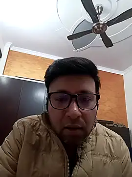 innocentboy1987 online show from February 2025 07:56:01 AM