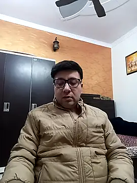 innocentboy1987 online show from February 2025 08:42:01 AM