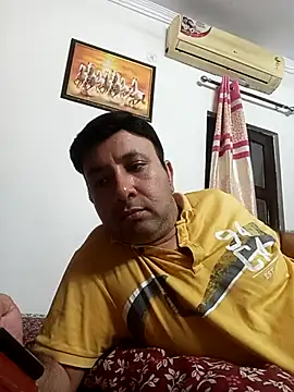 innocentboy1987 online show from September 2025 09:20:01 AM