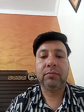 innocentboy1987 online show from April 2026 06:25:01 AM