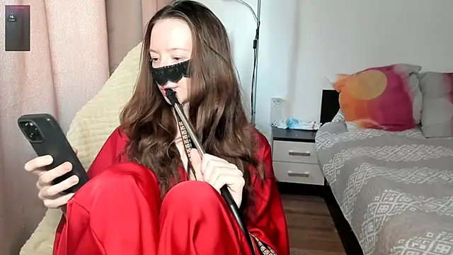 holyharlot online show from March 2025 12:53:02 PM