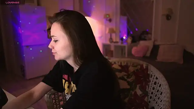 alexa feels  online show from March 2025 04:51:01 PM