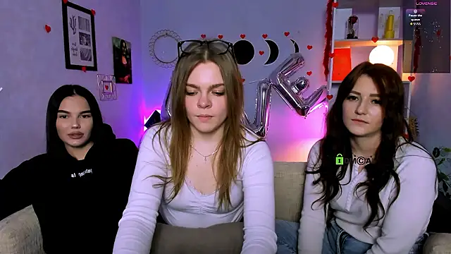 catherine kitty online show from February 2026 10:27:02 PM