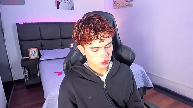 Aiiden 15 online show from November 2025 01:07:02 PM