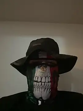 Snapshot of Gango_777 chatting on February 2025 07:28:02 PM Gango 777 online show from February 2025 07:28:02 PM