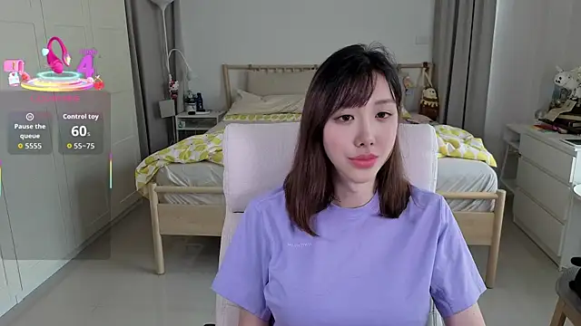 Snapshot of joycemilka chatting on September 2025 06:29:02 AM joycemilka online show from September 2025 06:29:02 AM