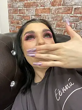 Snapshot of MaeveMoon chatting on February 2026 05:17:02 PM MaeveMoon online show from February 2026 05:17:02 PM