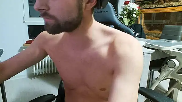 ademandjulia online show from July 2026 08:40:02 PM