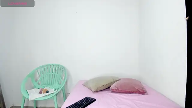 Olivia Stevens online show from May 2026 08:47:02 PM